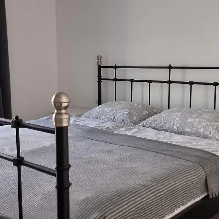 Seabreeze Luxury Apartment Njivice